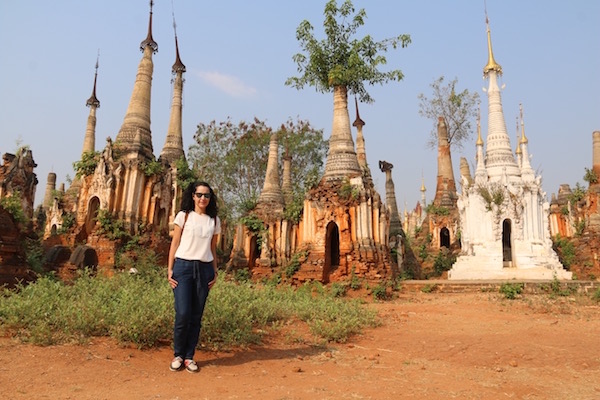 Pagodas Inn Thein-Andorreando por el Mundo