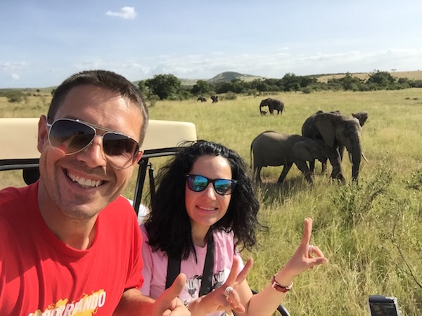Selfi Elefante Maasai Mara-Andorreando por el Mundo