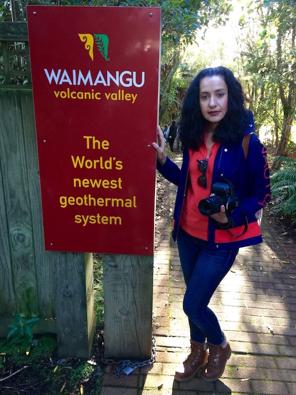 Valle volcánico Waimangu-Andorreando por el Mundo