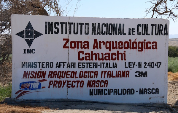 Zona arqueológica Cahuachi-Andorreando por el Mundo