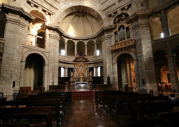 Interior Basílica San Lorenzo Maggiore