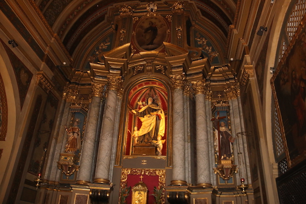 Interior Iglesia Santa Teresa