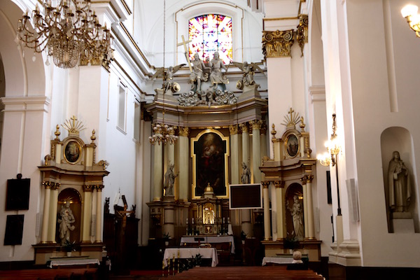 Interior Iglesia del Espíritu Santo