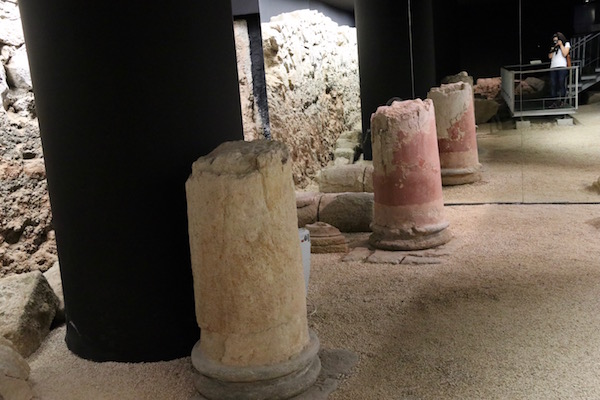 Columnas Augusteum