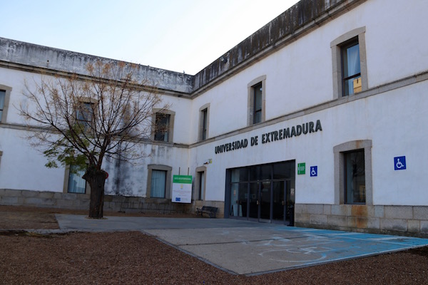 Facultad Universidad Extremadura