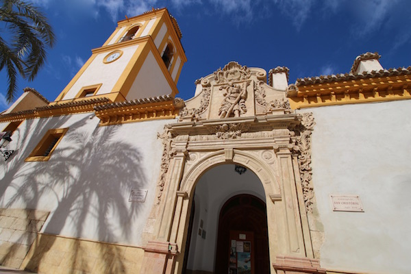 Fachada Iglesia San Cristóbal
