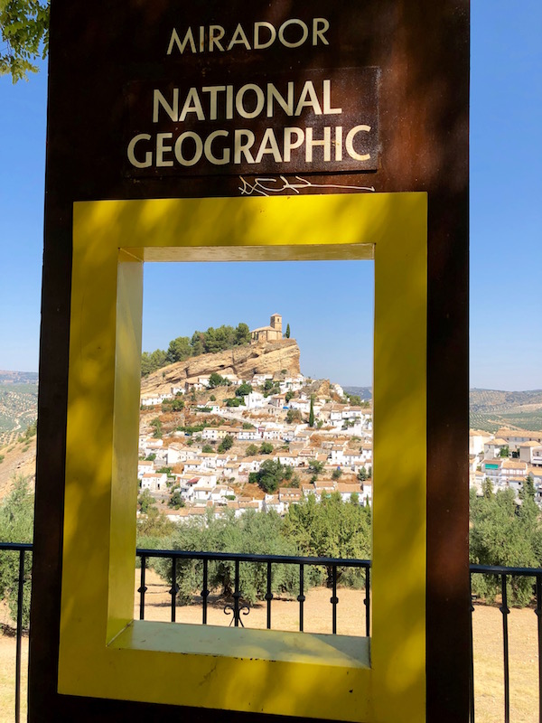 Cartel Mirador National Geographic.