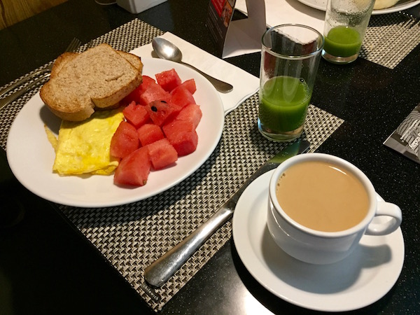 Hotel Radisson, Desayuno