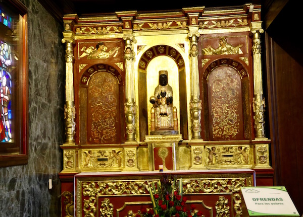 Imagen Virgen de Monserrate.