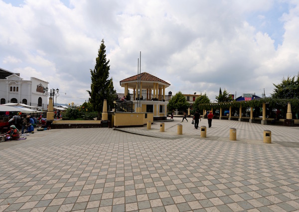 Plaza de Tecpán.