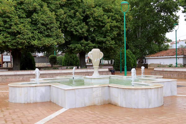 Fuente Jardín Paseo de Narváez.