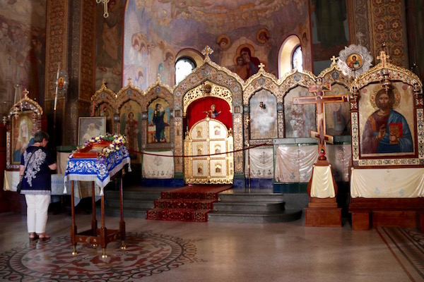 Interior Iglesia Rusa de Sveti Nilolai.
