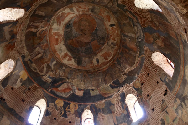 Interior Rotonda de Sveti Georgi.