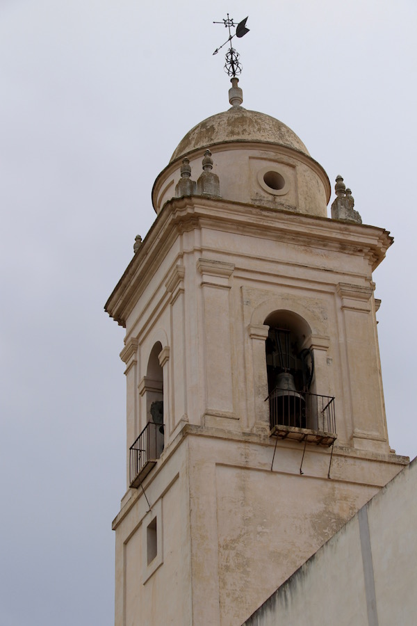 Torre campanario iglesia de Santa Catalina.