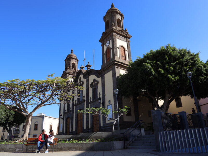 Iglesia de Santa María de Guía.