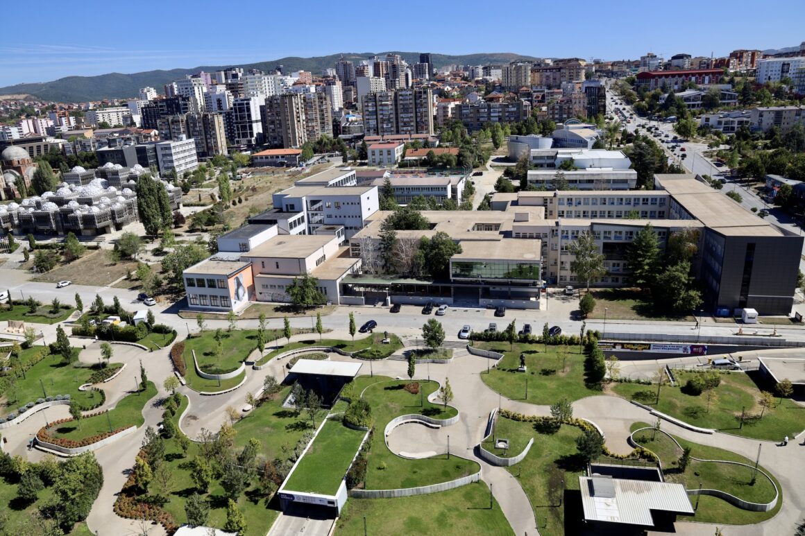 Ciudad de Pristina, Kosovo.