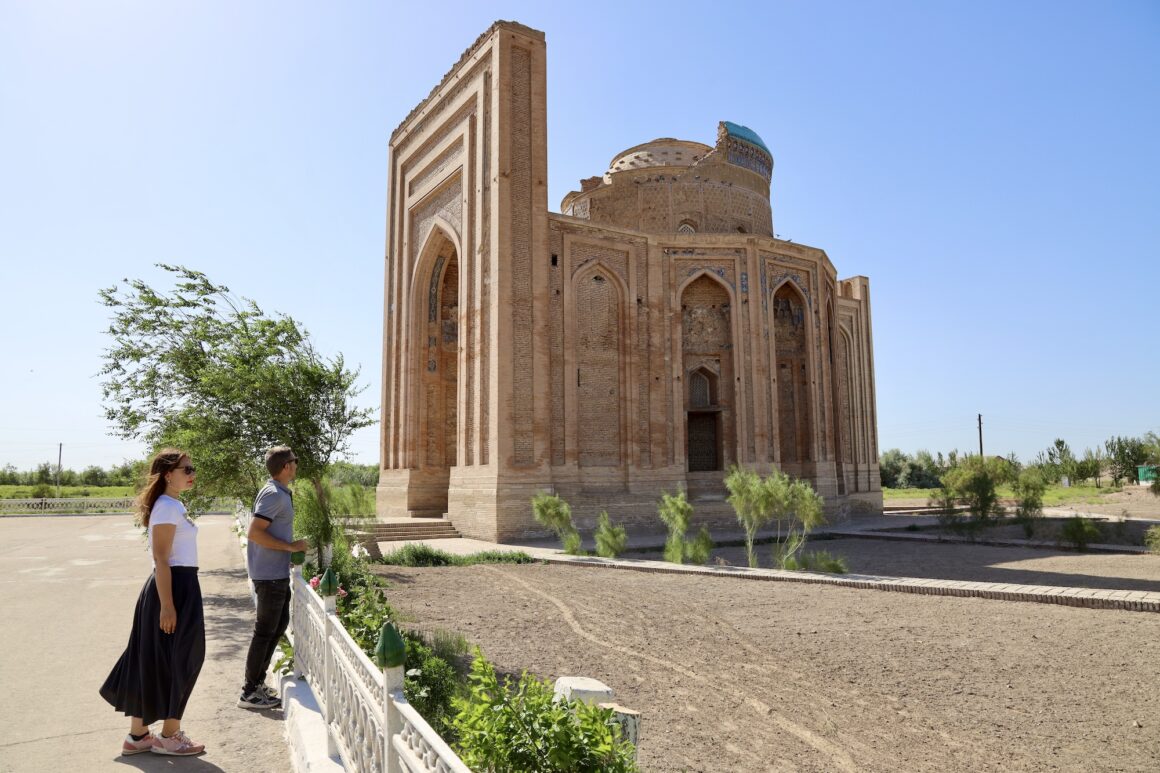 Mausoleo de Turabek-Khanum, Kunya-Urgench, Turkmenistán.