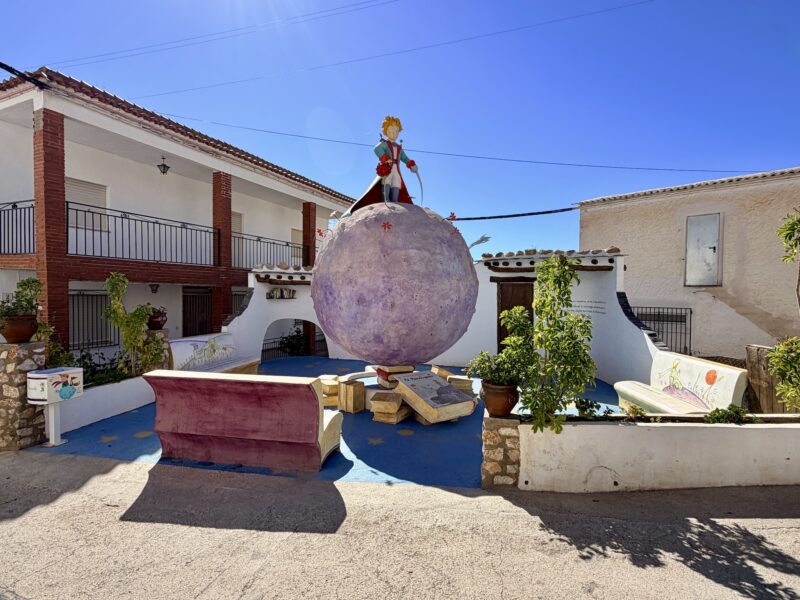 Plaza del Principito, Yegen, Granada.